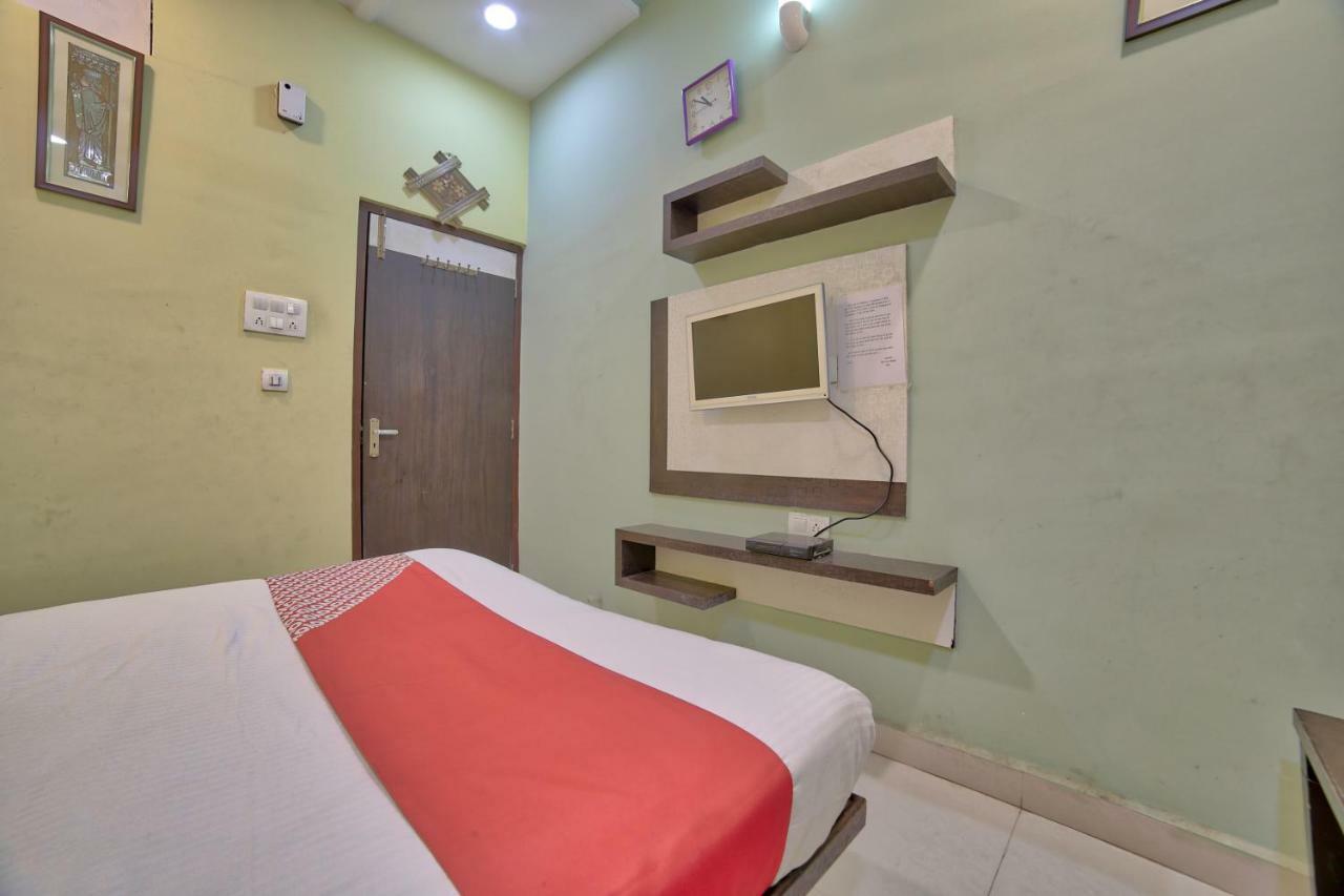 Oyo 35538 Hotel Risha Chandrapur Extérieur photo