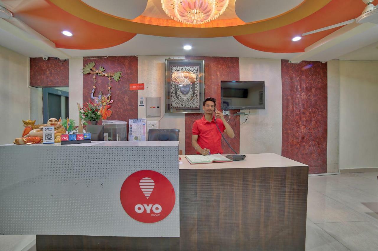 Oyo 35538 Hotel Risha Chandrapur Extérieur photo