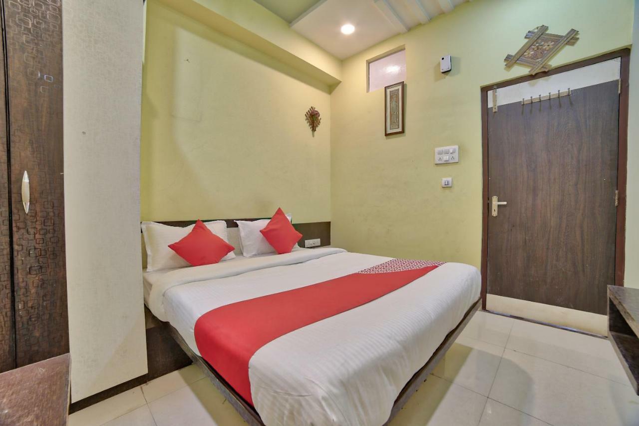 Oyo 35538 Hotel Risha Chandrapur Extérieur photo
